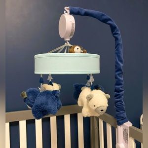 Lambs & Ivy Montana Mobile